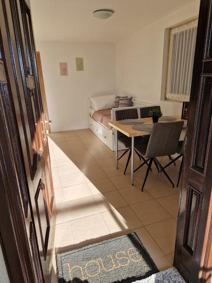 Apartment Misic Rtina Extérieur photo